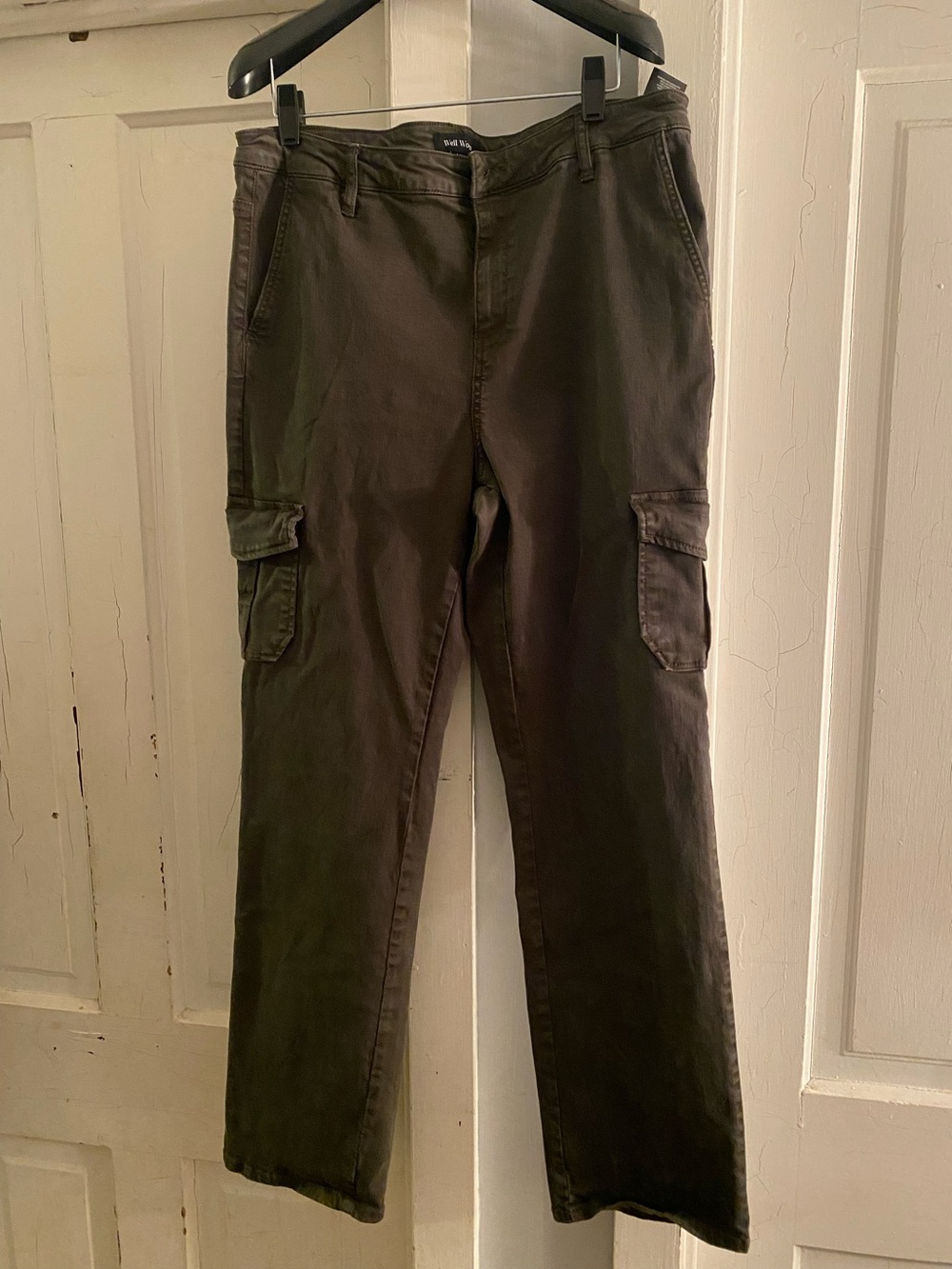 Well Worn Men's Olive Green Cargo Pants